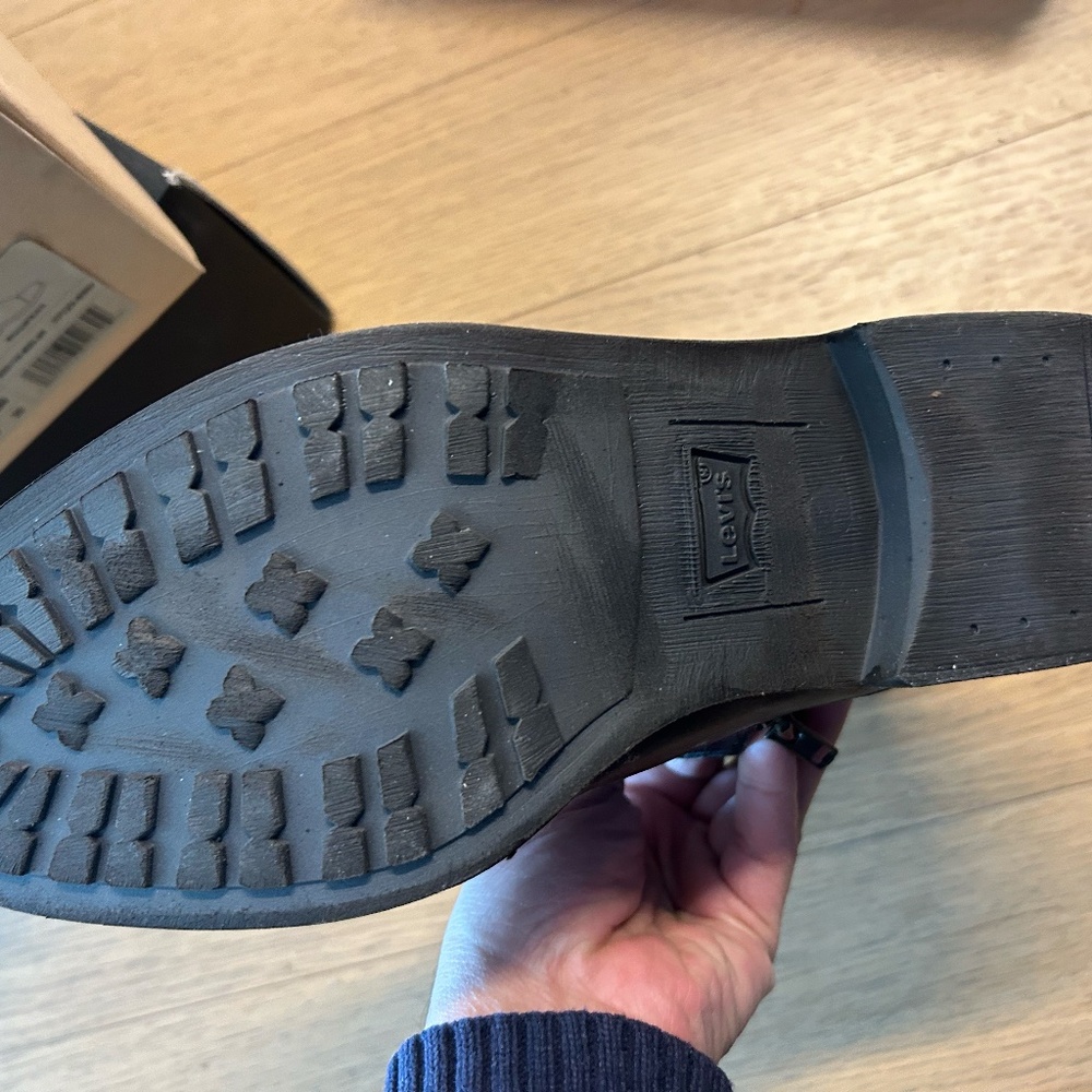 Men Boot/ Levi's - image 4
